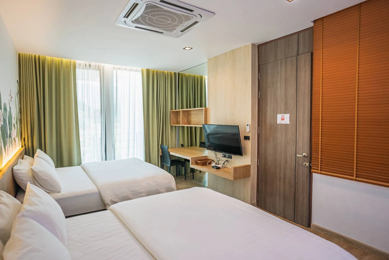 Bedroom detail